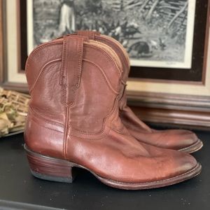 Tecovas brand ladies size 7 1/2 brown boots